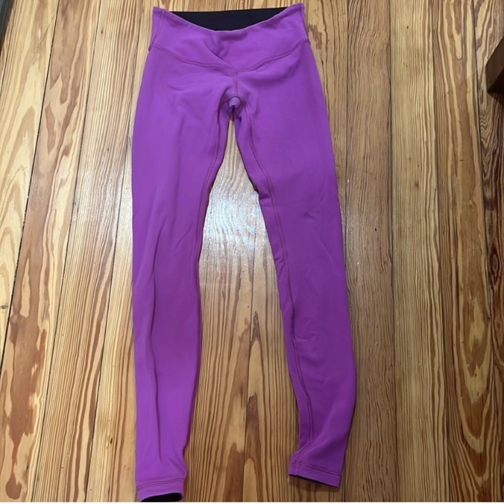 LuLulemon Wunder Under - Picture 13 of 17